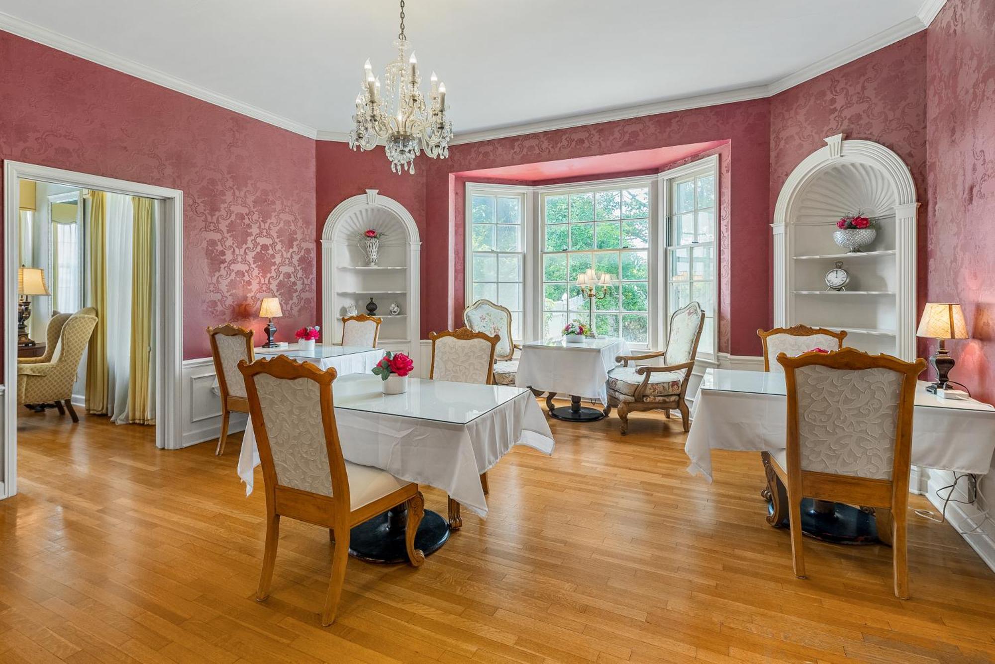 Beland Mansion-Treasured Mist Suite! Форт-Сміт Екстер'єр фото